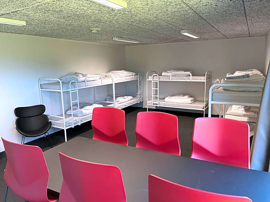 Hirtshals Idrætscenter - Vandrehjem - Hostel