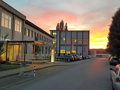 Ruhr Inn Hotel