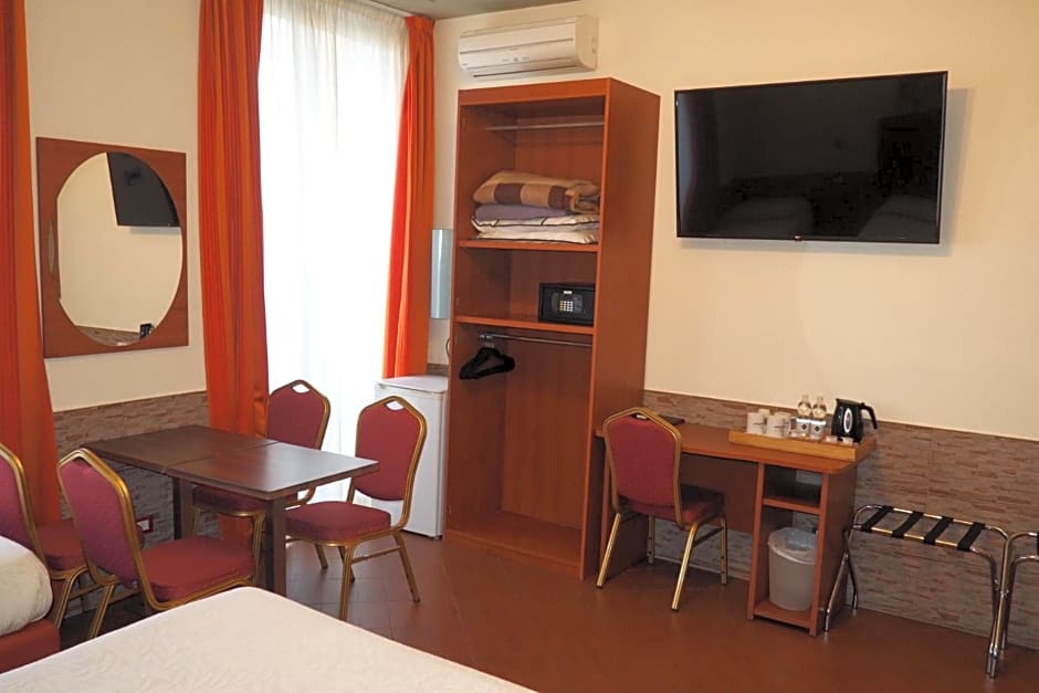Hotel Ester