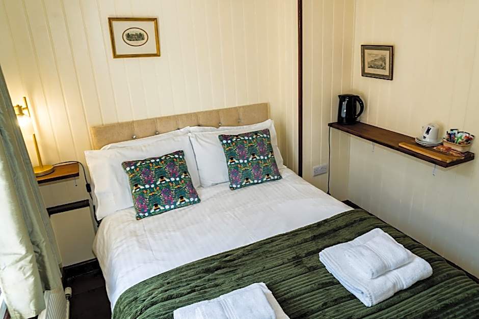 The Wheatsheaf Hotel