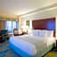 La Quinta Inn & Suites by Wyndham Boston Somerville