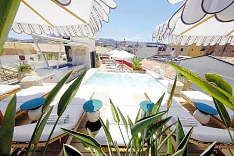 Casa Nostra Luxury Suites & Spa