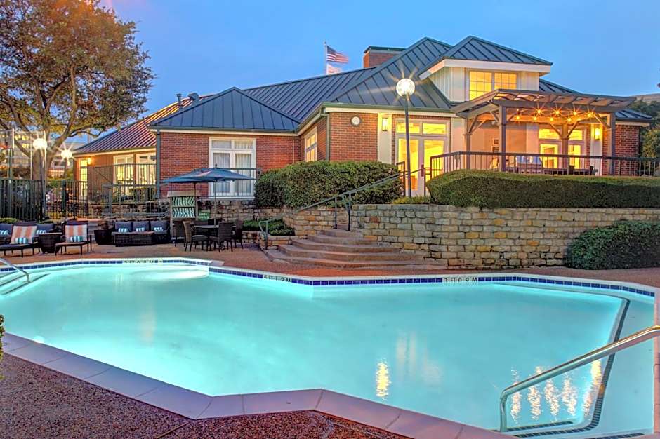 Homewood Suites By Hilton Dallas/Irving/Las Colinas