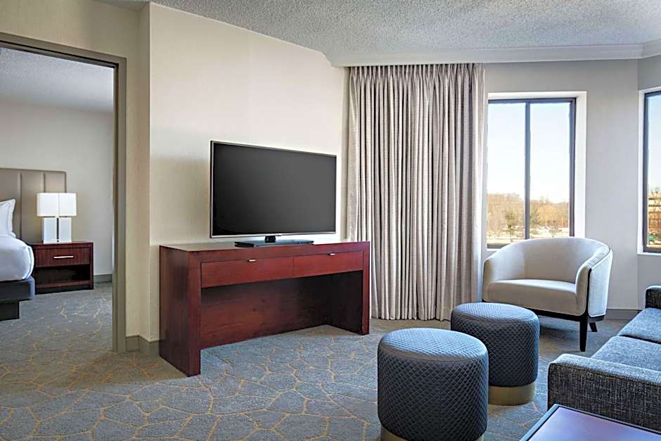 DoubleTree by Hilton Fairfield Hotel & Suites, NJ