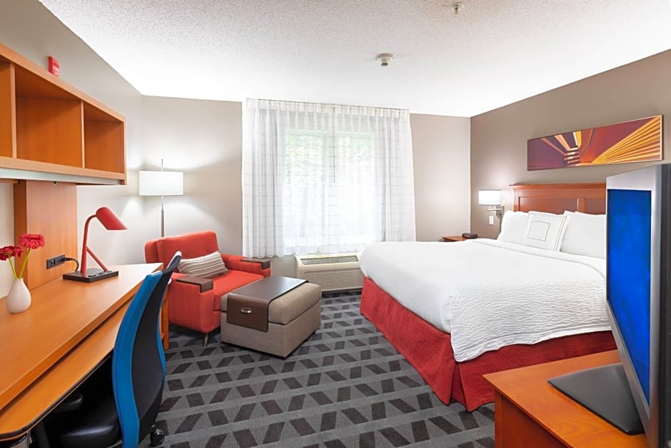 TownePlace Suites by Marriott Bowie Town Center