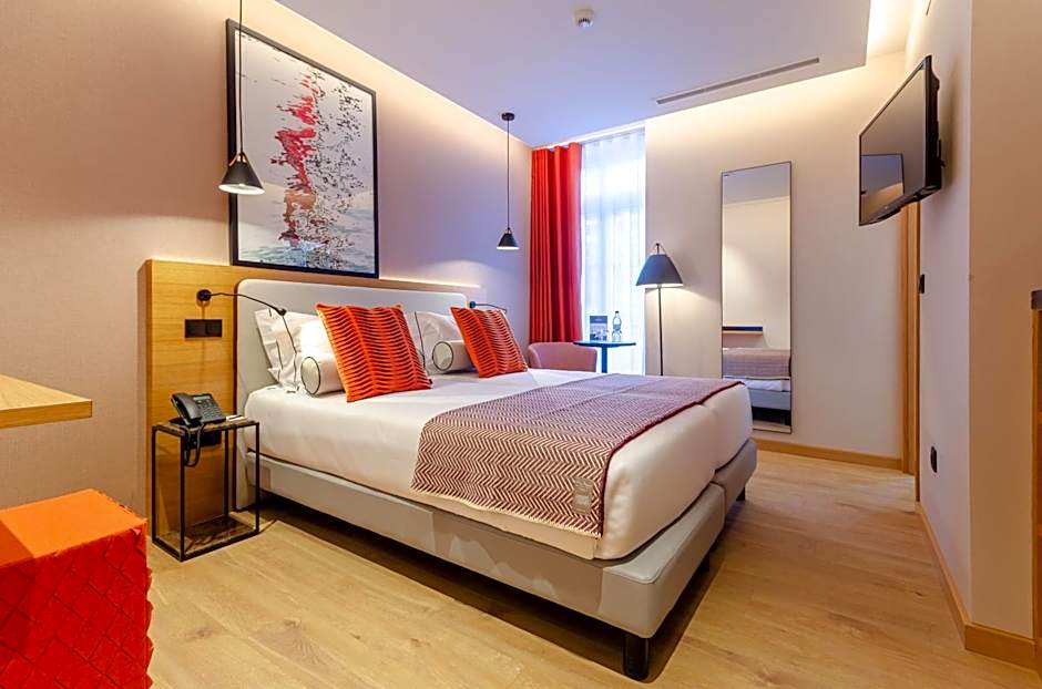 Photo 1 of 37 of Standard 1 Double Bed or 2 Beds