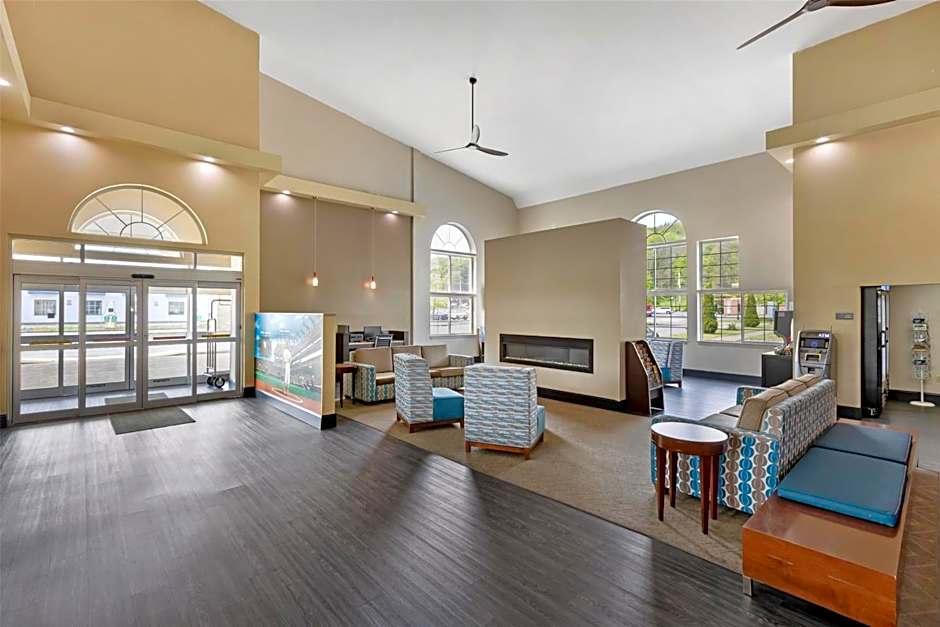 Best Western Cooperstown Inn & Suites