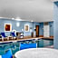 Holiday Inn Express Hotel & Suites Manchester - Airport By IHG