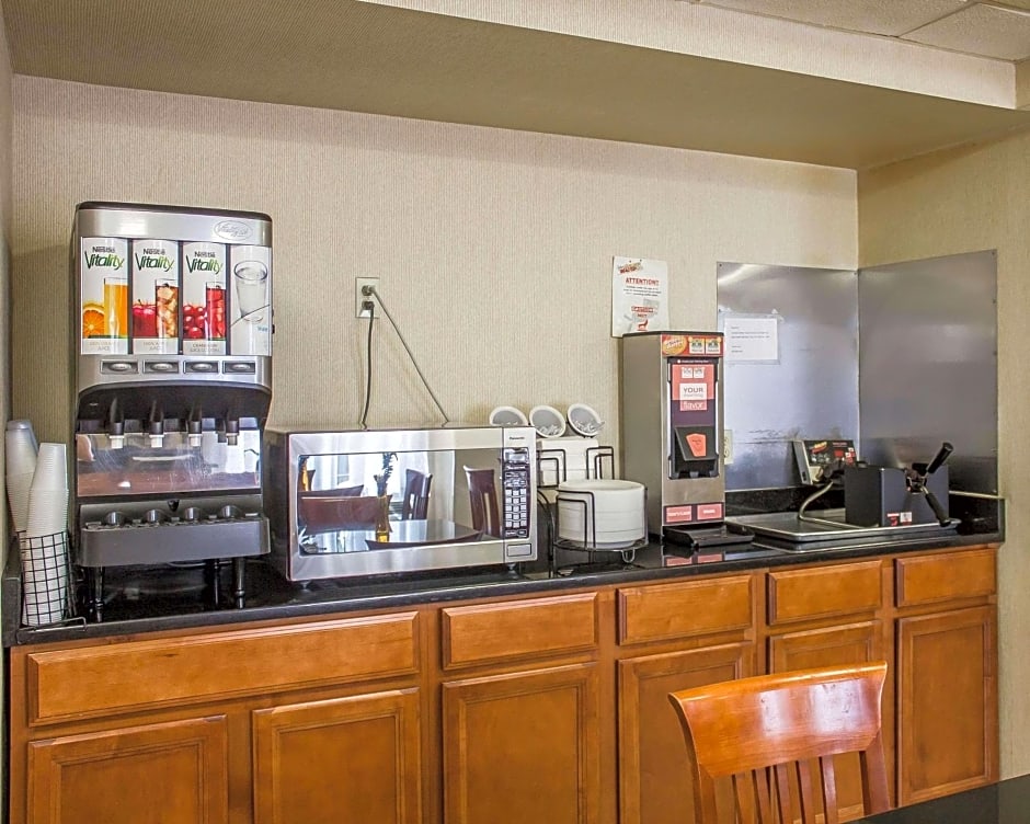 Comfort Inn Wethersfield - Hartford