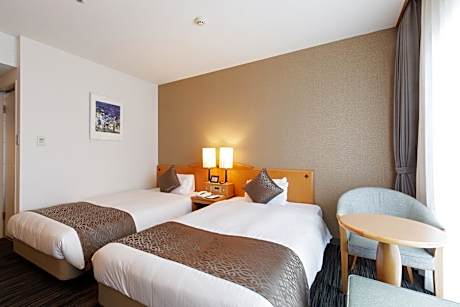 Connecting Rooms for 4 People