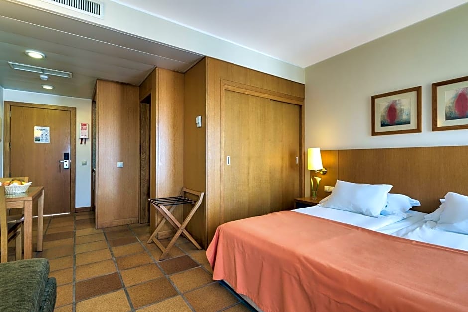  The Views Monumental Lido