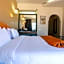 Intouriste Hôtel & Suites