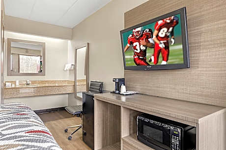 Superior Queen Room Disability Access Non-Smoking