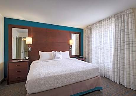 Two-Bedroom Suite with Sofa Bed