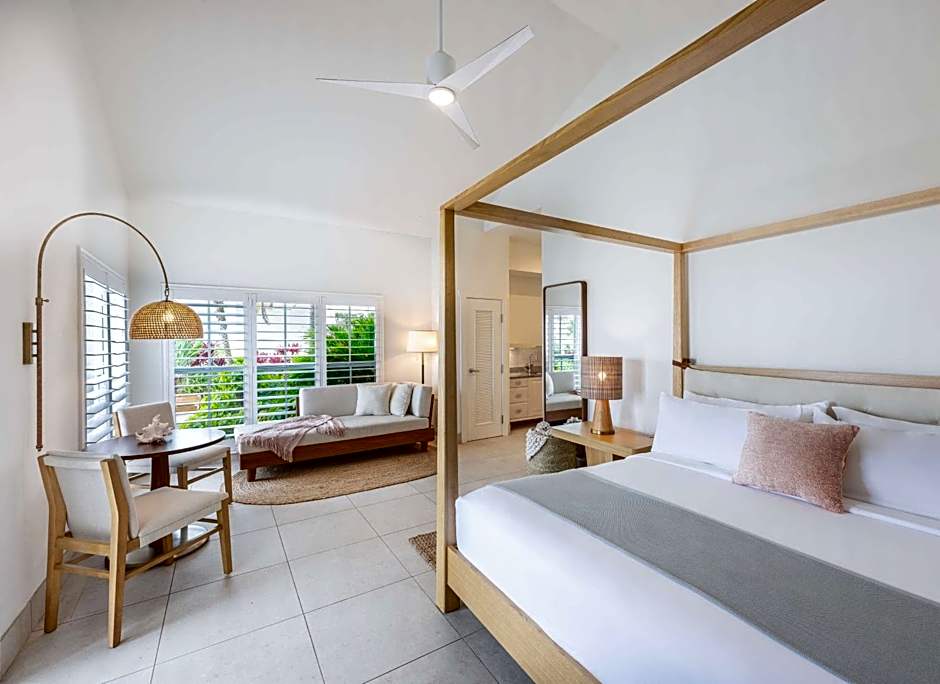 Foto 1 daripada 5 — Junior 1 King Bed Suite, Ocean front