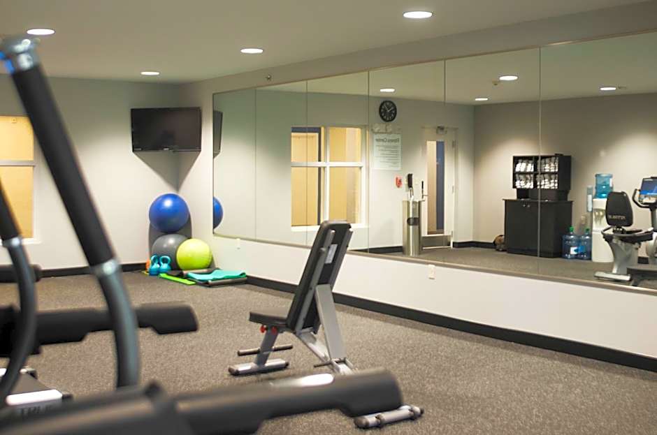 Holiday Inn Express Hickory-Hickory Mart By IHG