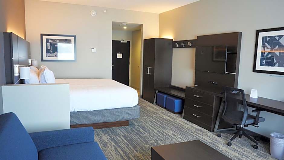 Holiday Inn Express & Suites - Jacksonville W - I295 and I10 By IHG