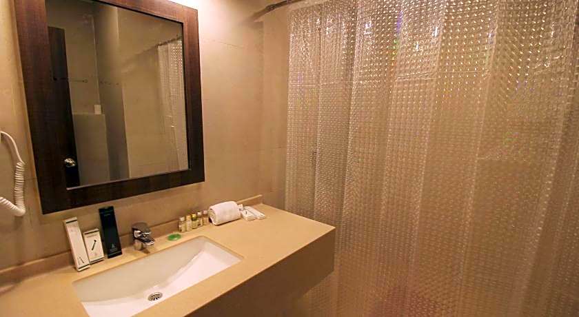 Hotel Forest Avenue - Best Luxury Hotel in Dehradun