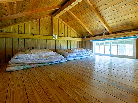 Heart Land Hills in Noto 36 Cabin B