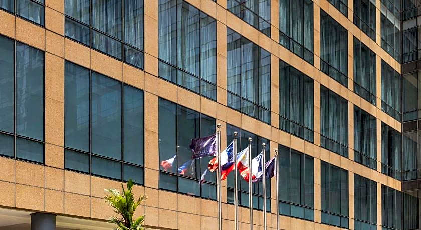 Raffles Makati Hotel