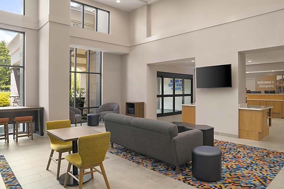 Hampton Inn & Suites Tilton