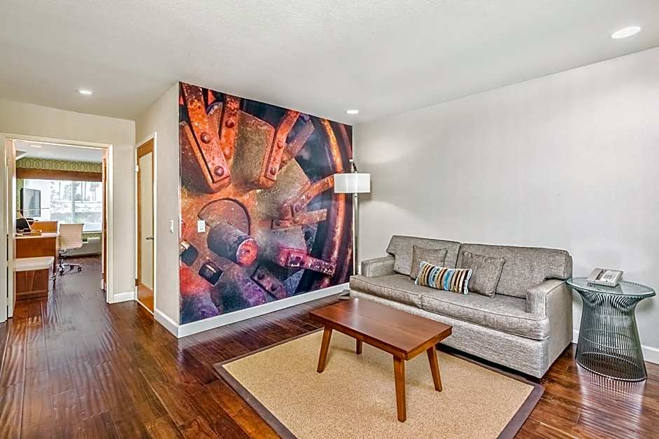 Hotel Indigo Anaheim By IHG