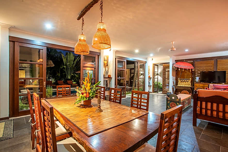 Villa Saffron Seminyak Bali