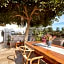 AlaBora Hotel