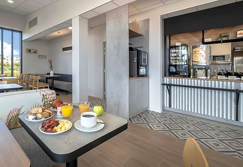 B&B HOTEL Saintes
