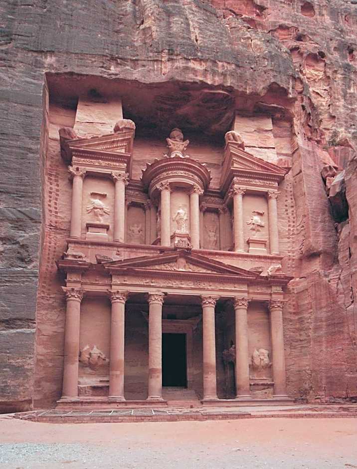 Grand Mercure Petra