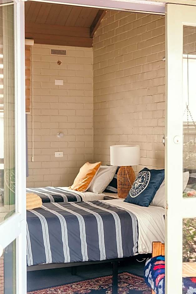 Photo 1 of 7 of 1 King Bed or 2 Beds