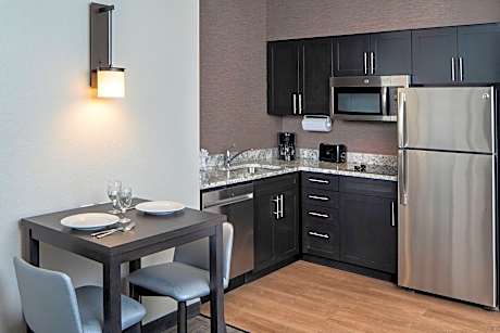 Suite, 1 Bedroom (1 King Bed and 1 Double Sofa Bed)
