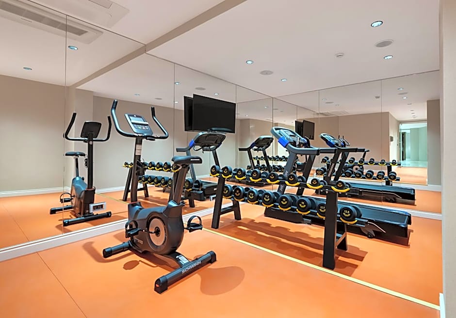 Gleam Collection Hotel