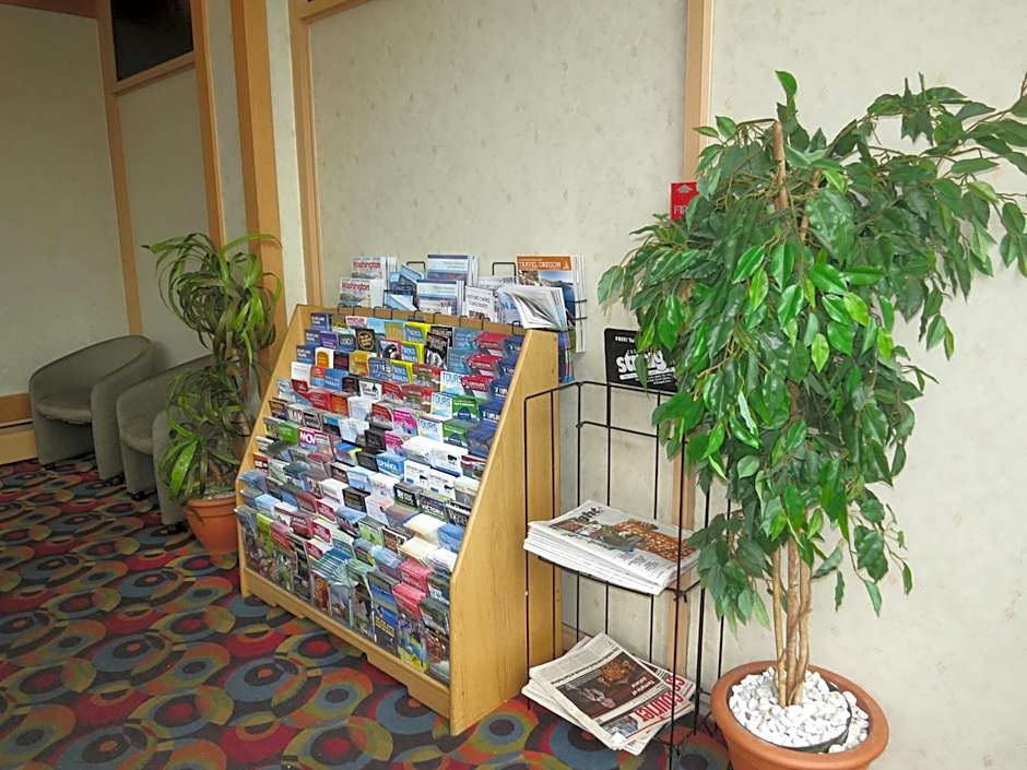 Tropicana Suite Hotel