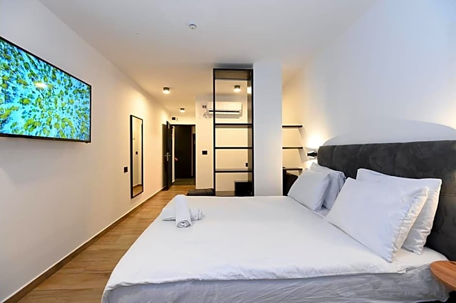 Selfie's Boutique Hotel