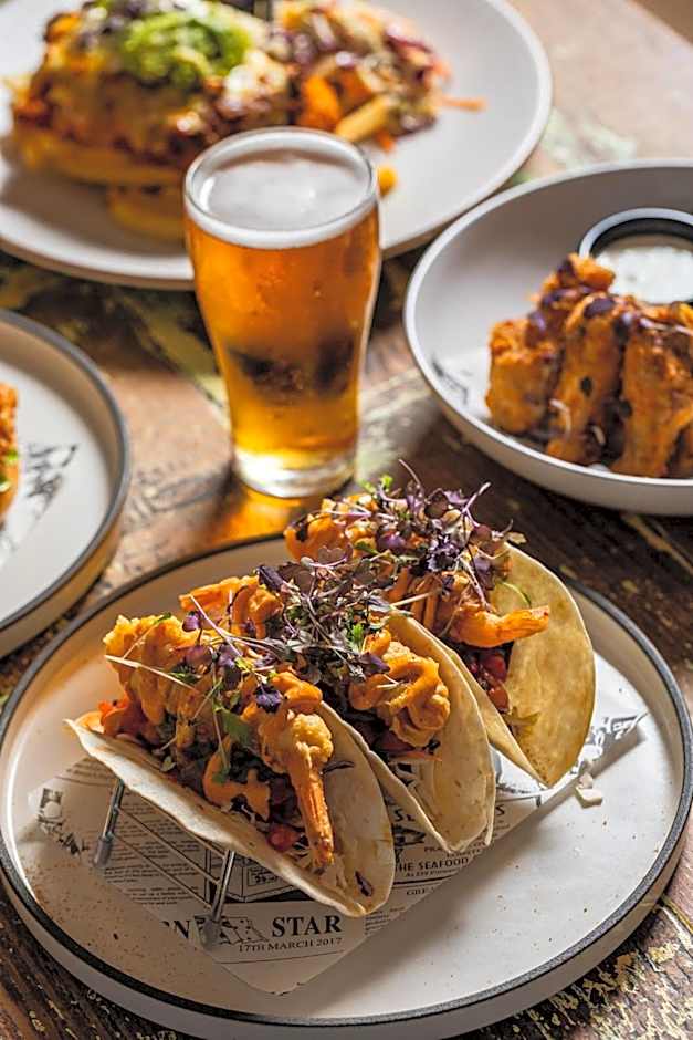 Holiday Inn Warwick Farm By IHG