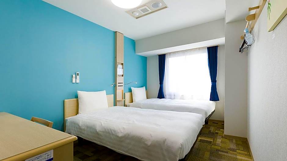 Toyoko Inn Tozai-sen Kiba-eki