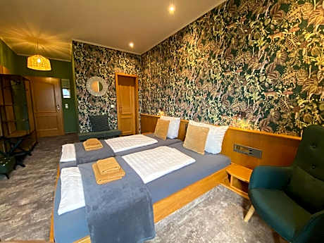 Deluxe Double or Twin Room with Balcony