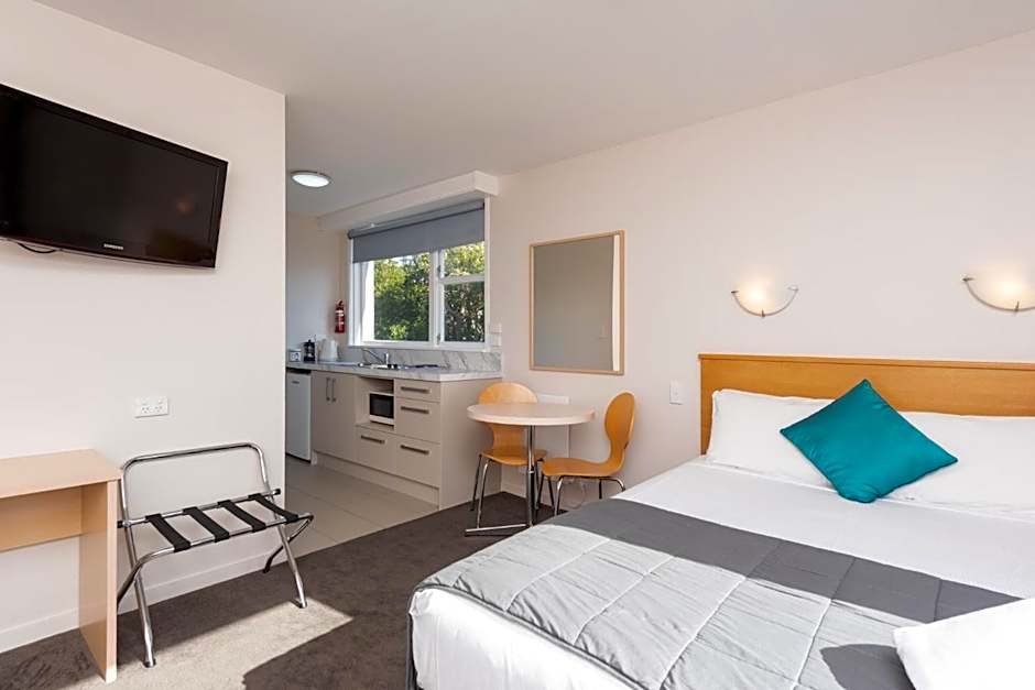 Capital View Motor Inn - Free Parking
