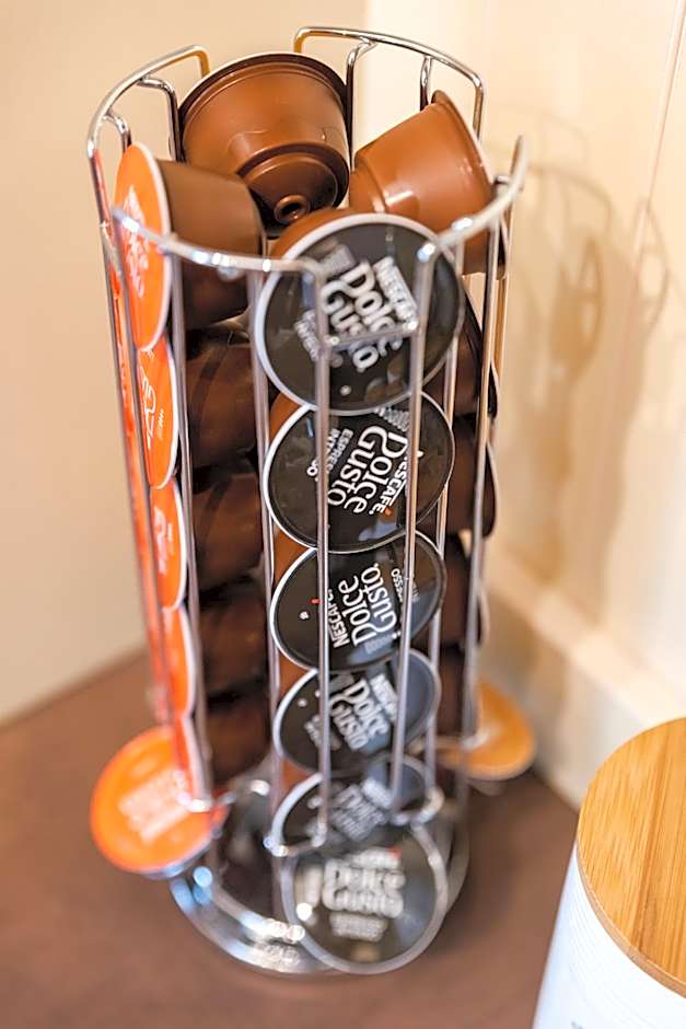 Dallure Boutique - Central, Self Check In