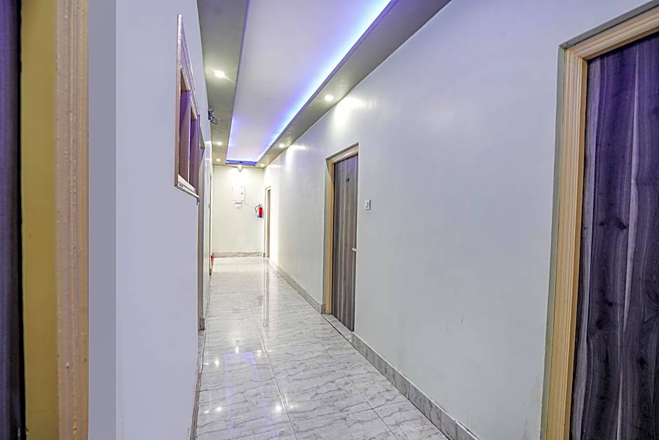 FabHotel Deepak Palace - Assi Ghat