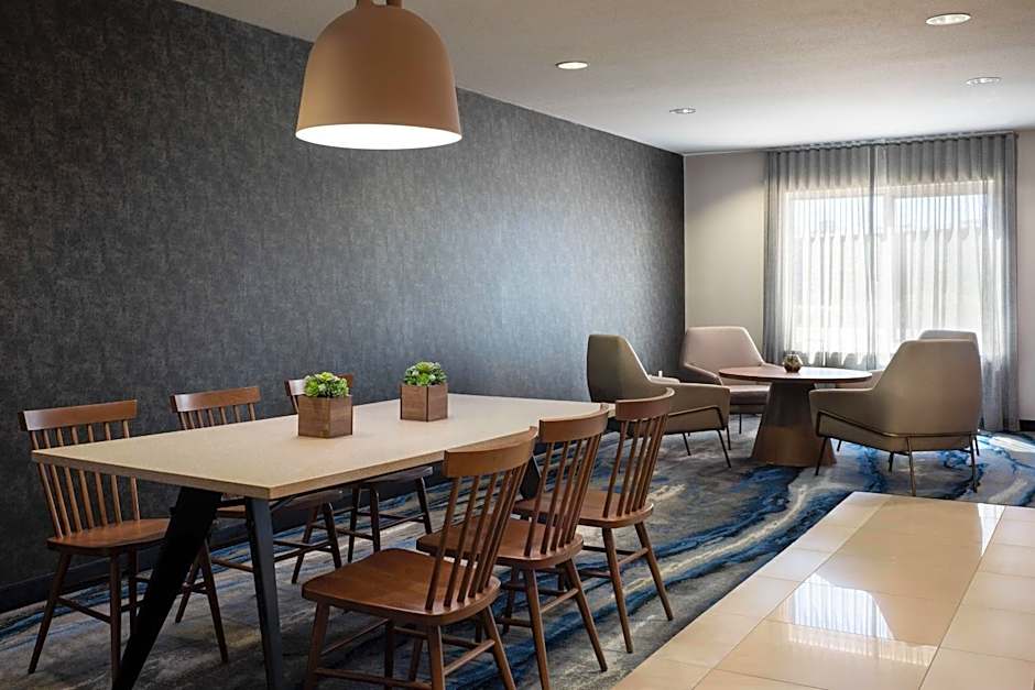 Fairfield Inn & Suites by Marriott Redding