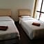 Homestay Marina Court