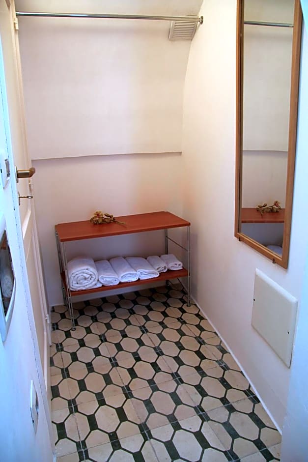 DF bed and breakfast