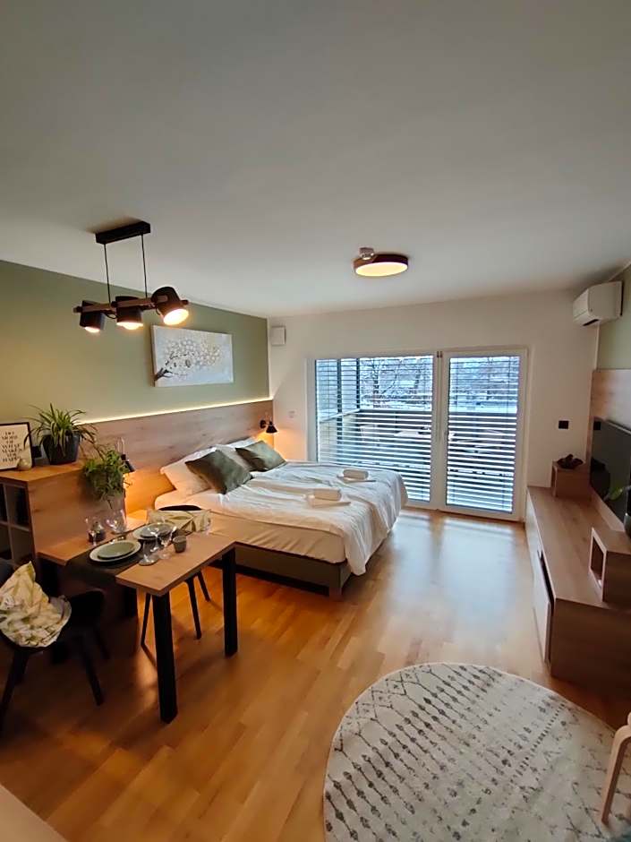 Apartments & Burgers REZIDENCA PIPANOVA