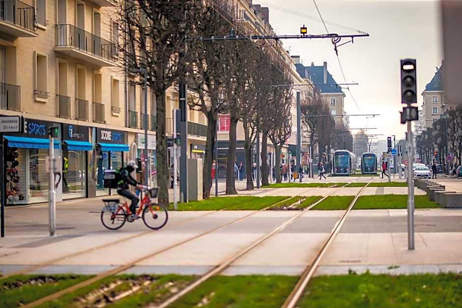Logis Hotel Du Chateau