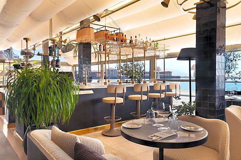 Izmir Marriott Hotel