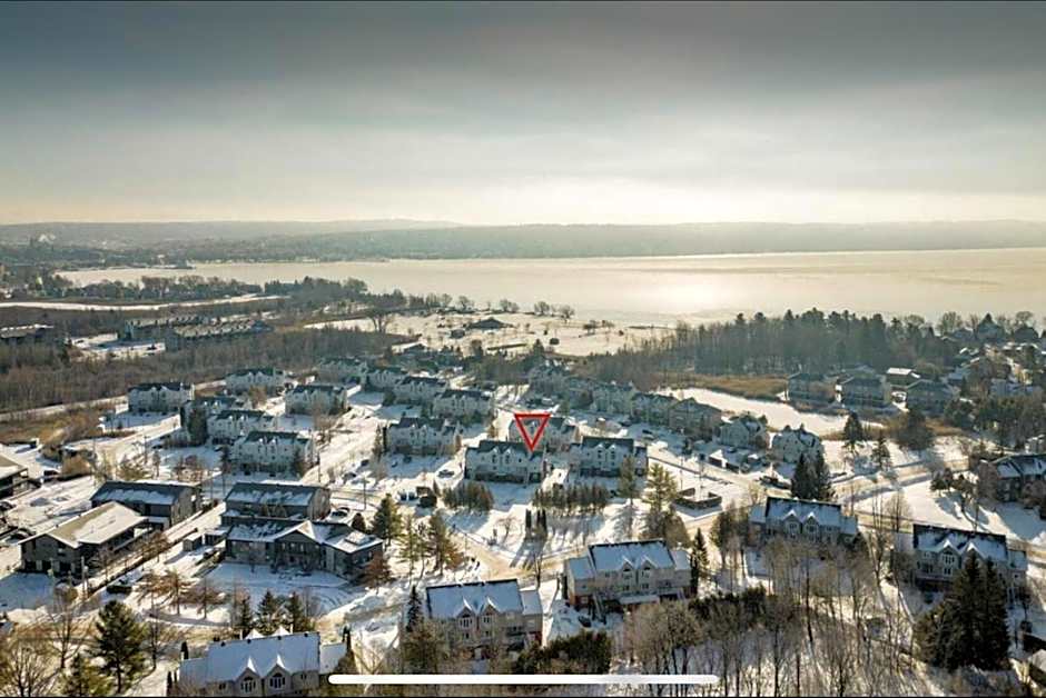 Cap Magog! Près du lac Memphrémagog et Mont Orford