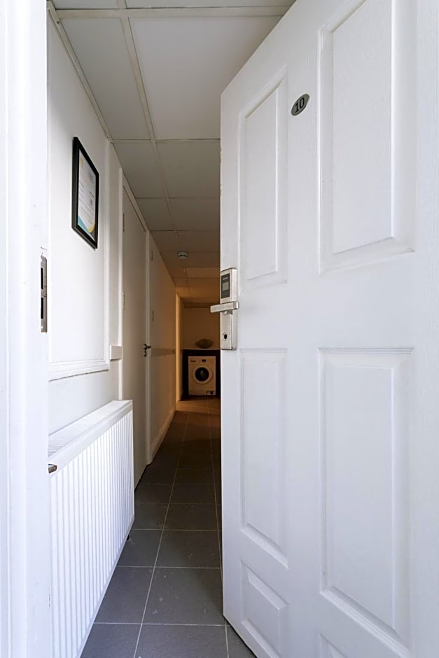 The Chapter - Hyde Park Hotel