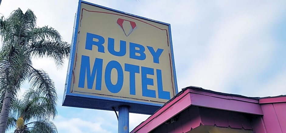 Ruby Motel
